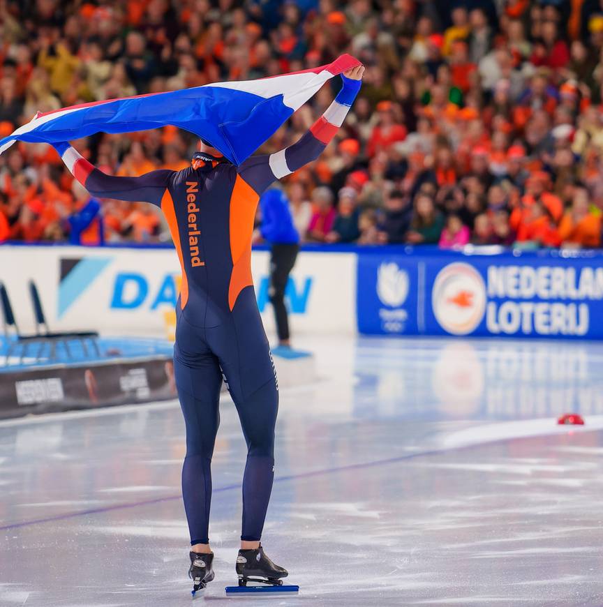 Jenning de Boo vlag ISU EK Afstanden 23-24 | Thialf