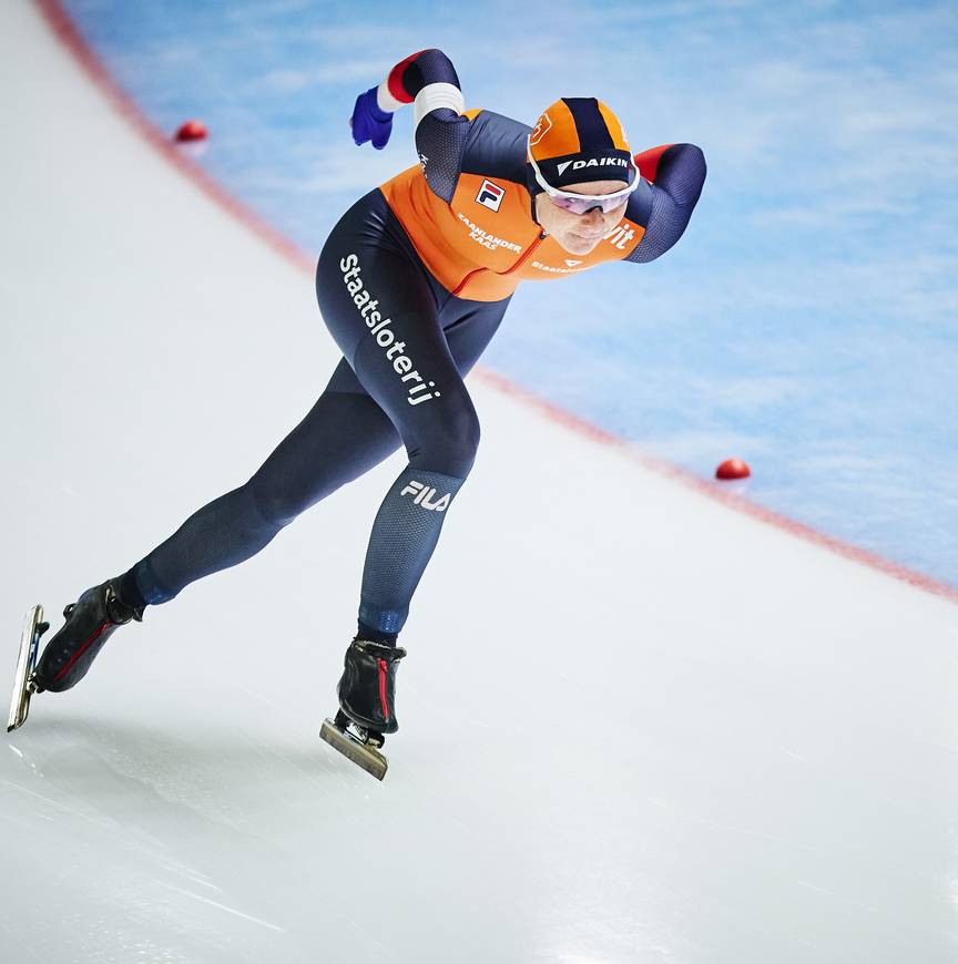 Marijke Groenewoud wint de 1500 meter in Polen