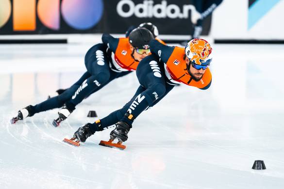 Na 1950 wordt het kunstschaatsen in Nederland bekend, Joan Haanappel en Sjoukje Dijkstra waren echte