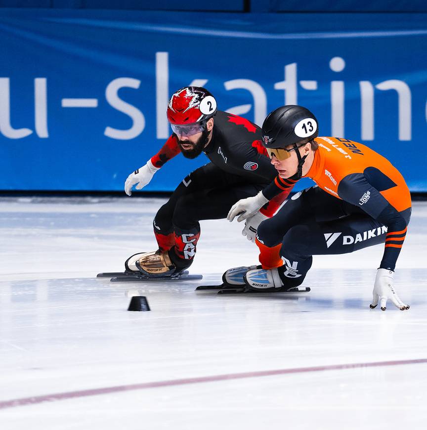 Steven Dubois duelleert met Jens van 't Wout