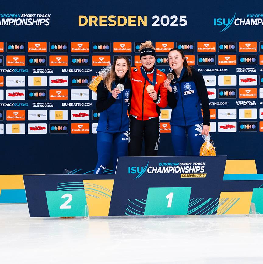 Podium EK vrouwen 1500 m Xandra Velzeboer