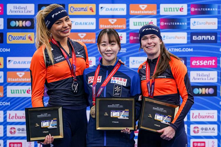 Podium 500 m WC 1