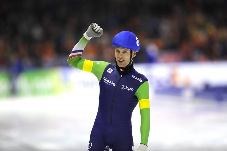 Arjan Stroetinga eerste wereldkampioen mass start