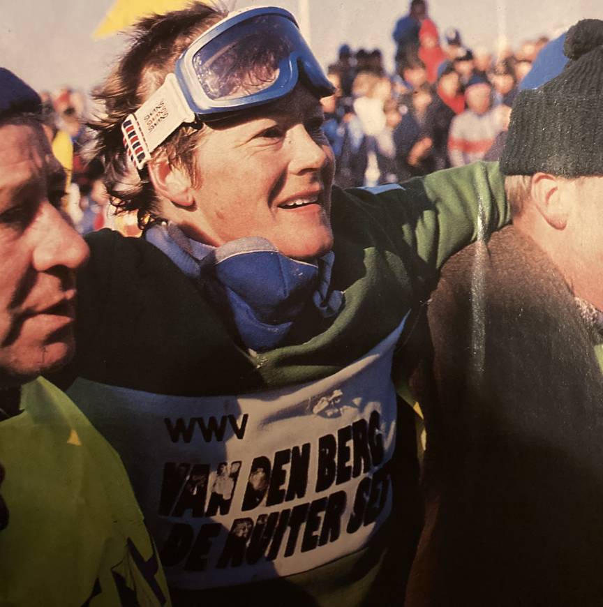 Tineke Dijkshoorn: uitgewoond maar dolgelukkig aan de finish in 1986