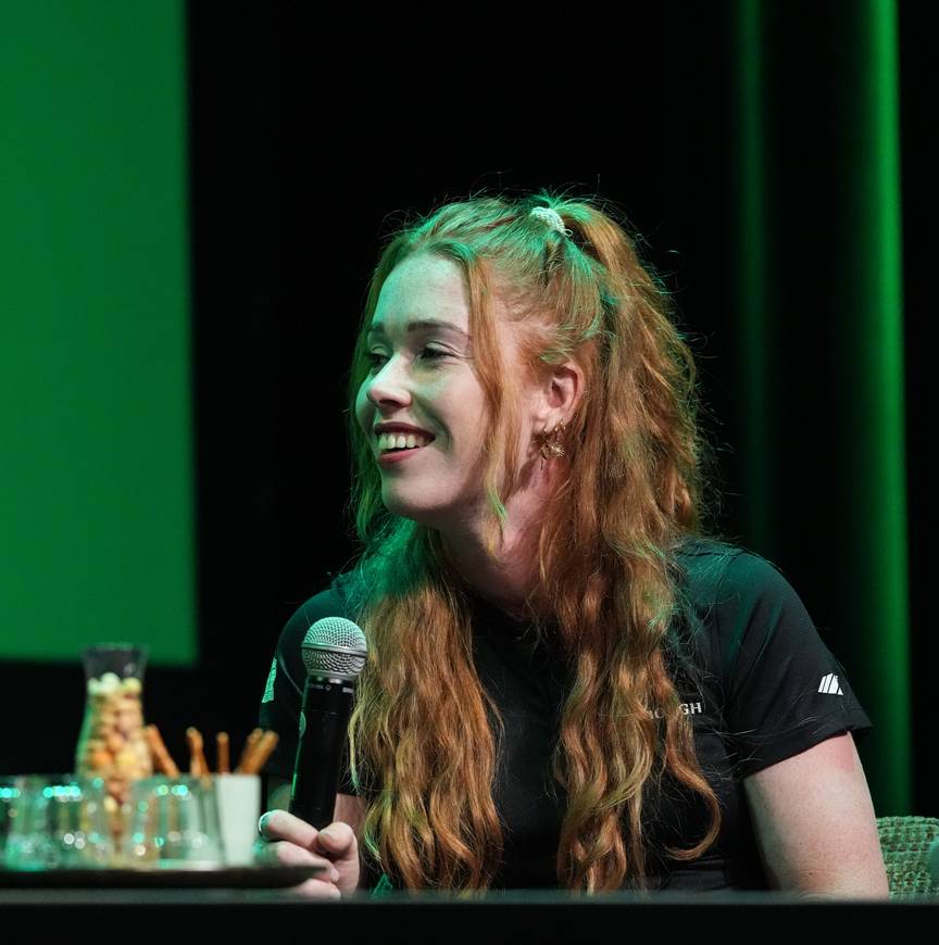 Anotinette Rijpma-de Jong bij de teampresentatie van Reggeborgh '24/'25